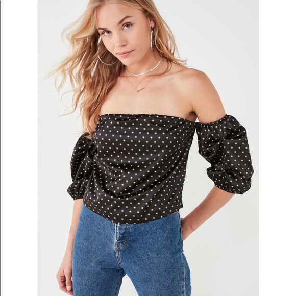 Nwt urban outfitters off the shoulder blouse m - Picture 3 of 8